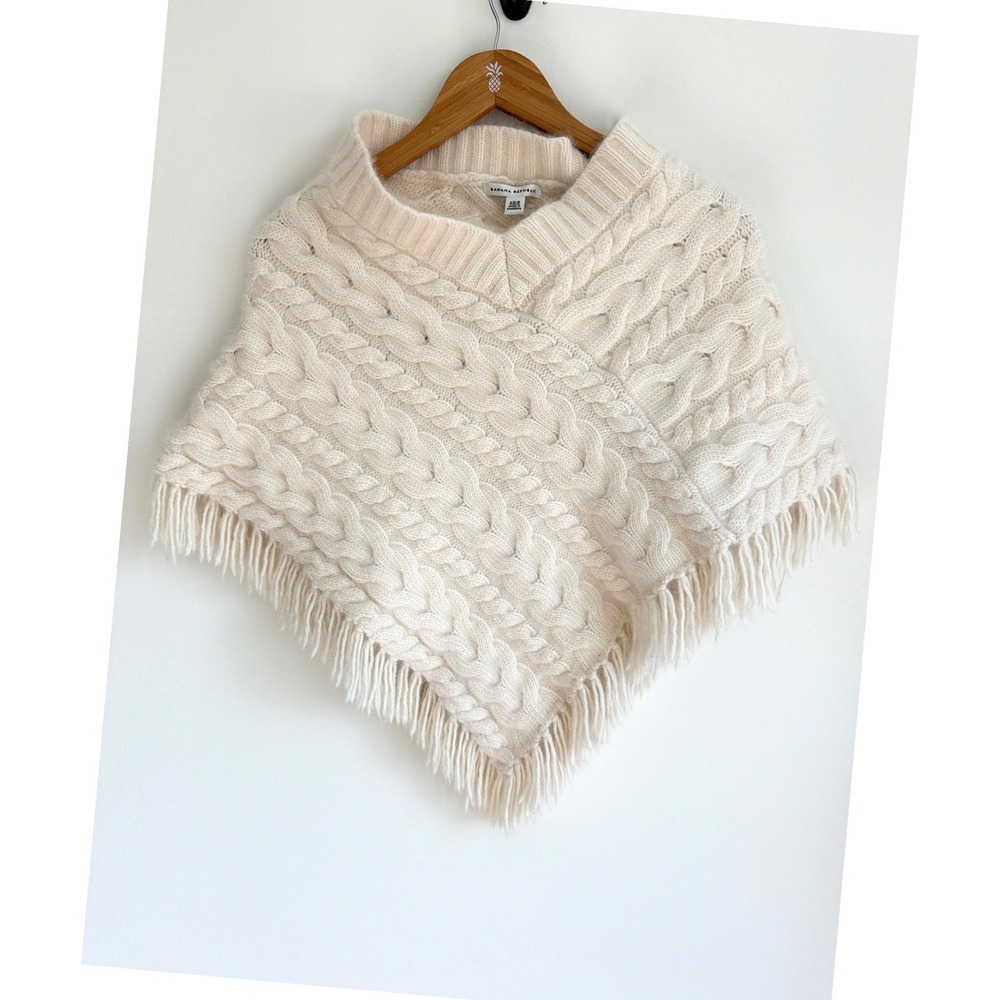 Banana Republic Poncho Ivory Lambswool Angora Cable Knit Fringe Boho XS/S